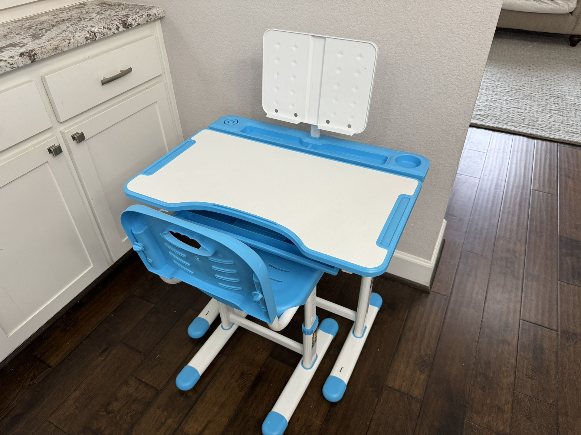 Child’s Desk And Chair
