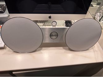 Bang & Olufsen Beoplay A8 Premium Wireless Speaker System (With Remote)