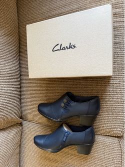 Womens Size 10M Emslie Warren Clark’s Shoes Boots  Navy Leather Size 10M