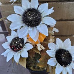 Beautiful fake fall floral flower arrangement new 