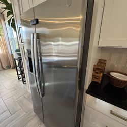 LG Refrigerator (Only 2 Years Old) 