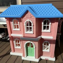 Little Tikes Large Pink Dollhouse