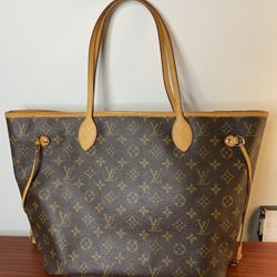 Louis Vuitton Monogram Neverfull