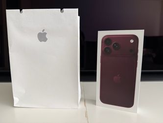 iPhone 18 Pro Max 256GB [Burgundy; Brand NEW Sealed; Unlocked]