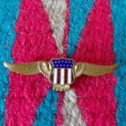 WW2 Sweetheart Pin Air Corps Wing & Shield 