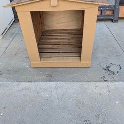 Brand New Extra Large Dog House 