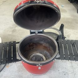 Kamado Joe Jr. Ceramic Grill with Stand + Charcoal & Accessories