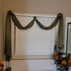 Sage Window Drapping