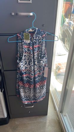 Nwt tovia sleeveless blouse