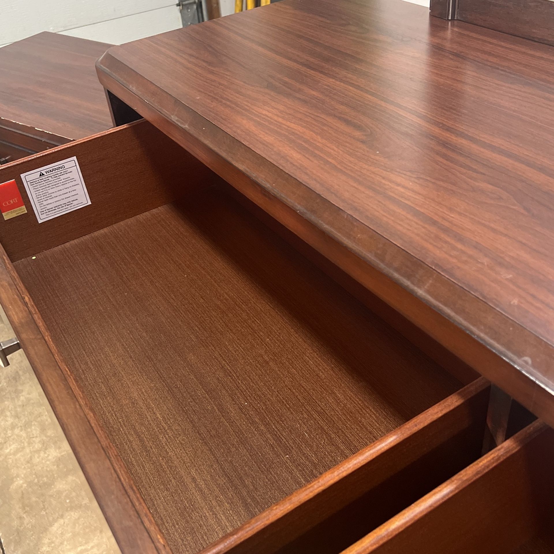 3 Piece Hardwood Bedroom Set