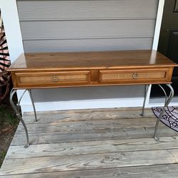 Foyer/Console Table