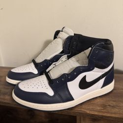 Nike Air Jordan 1 Retro High OG ‘Midnight Navy’ Size 8 Blue Black White