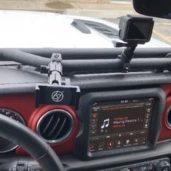 Keep Wrangler Phone Mount
