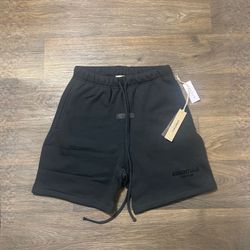 Essential Shorts S-L