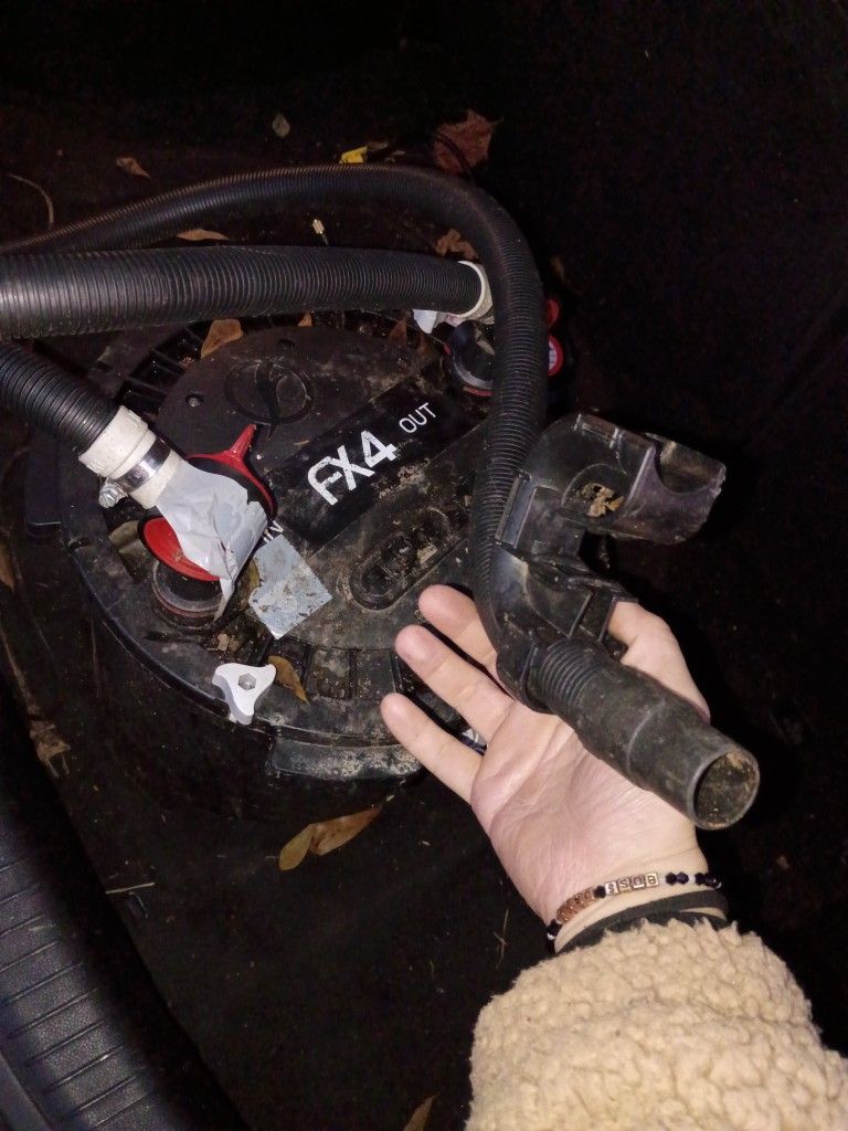 Fluval FX4 high-performance aquarium canister filte