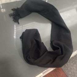 Black Scarf 