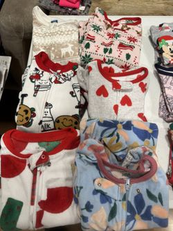 Holiday Christmas 2T/24Mon Pajamas 