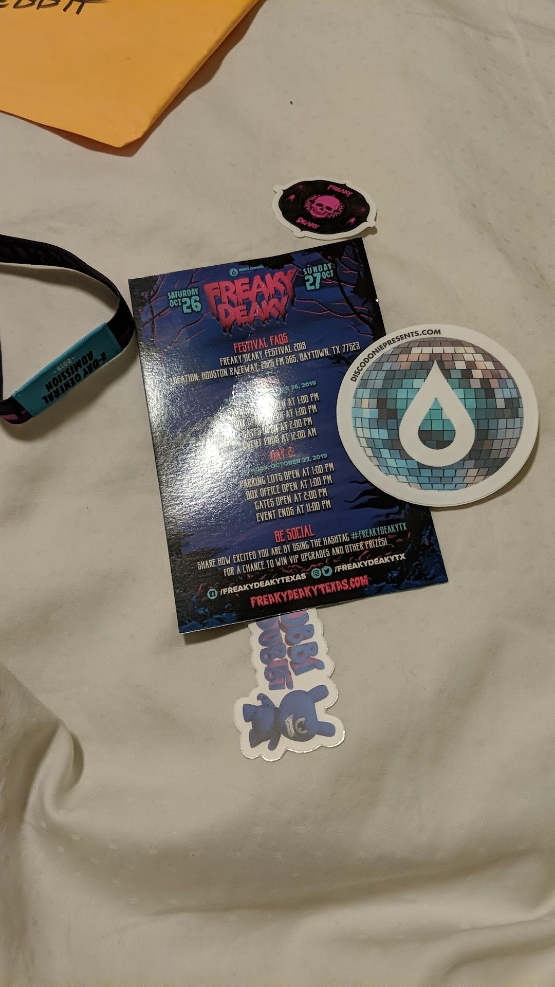 (Free shipping or local p/u) Selling one Freaky Deaky Ticket 120$