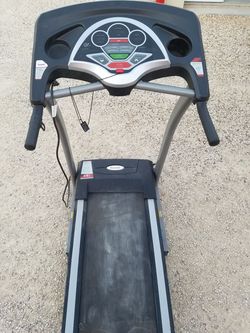 Triumph 415T AEROsoft cushioning Treadmill for Sale in Slaton TX OfferUp