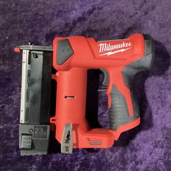 🧰🛠Milwaukee M12 23G Cordless Pin Nailer-LIGHTLY USED!(Tool-Only)-$150!🧰🛠