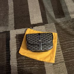 Goyard Messenger bag
