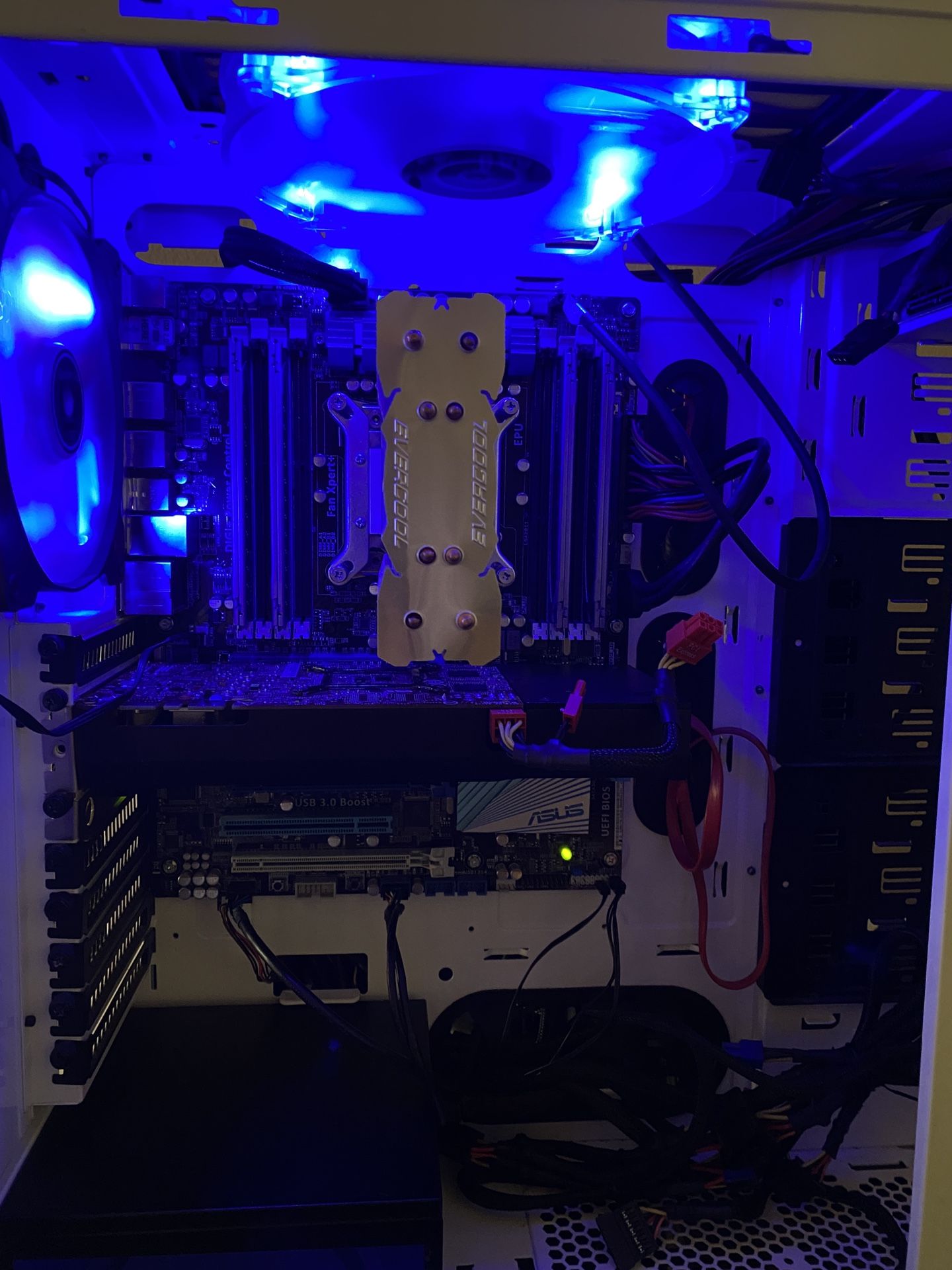 Asus P9x79 LE