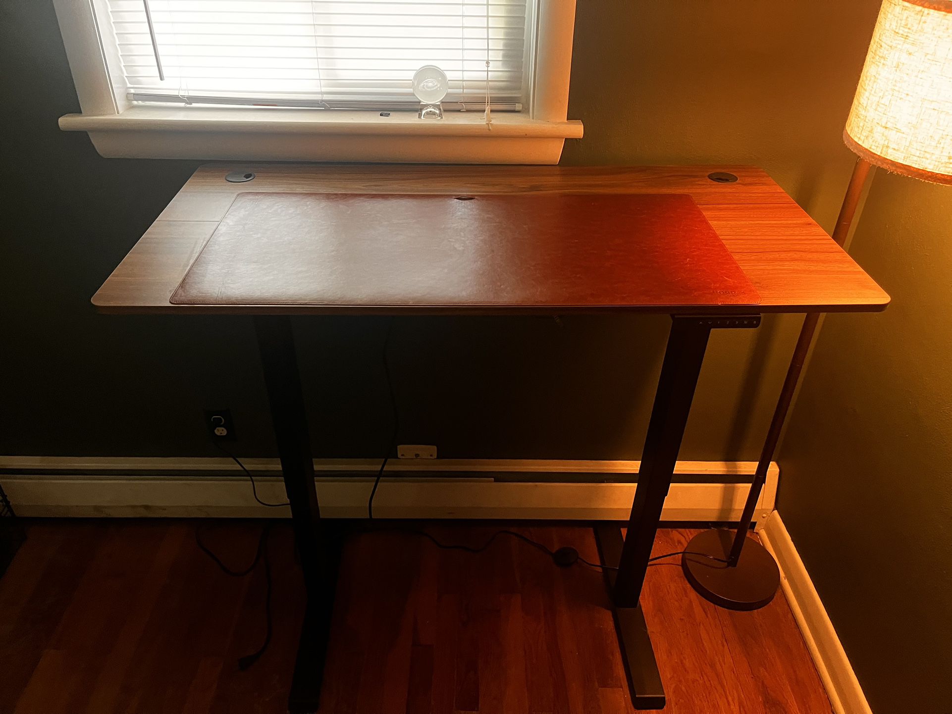 Standing Desk W/Leather Desk Mat