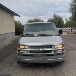 1999 Chevrolet Express