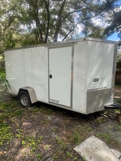 6x12 Enclosed trailer