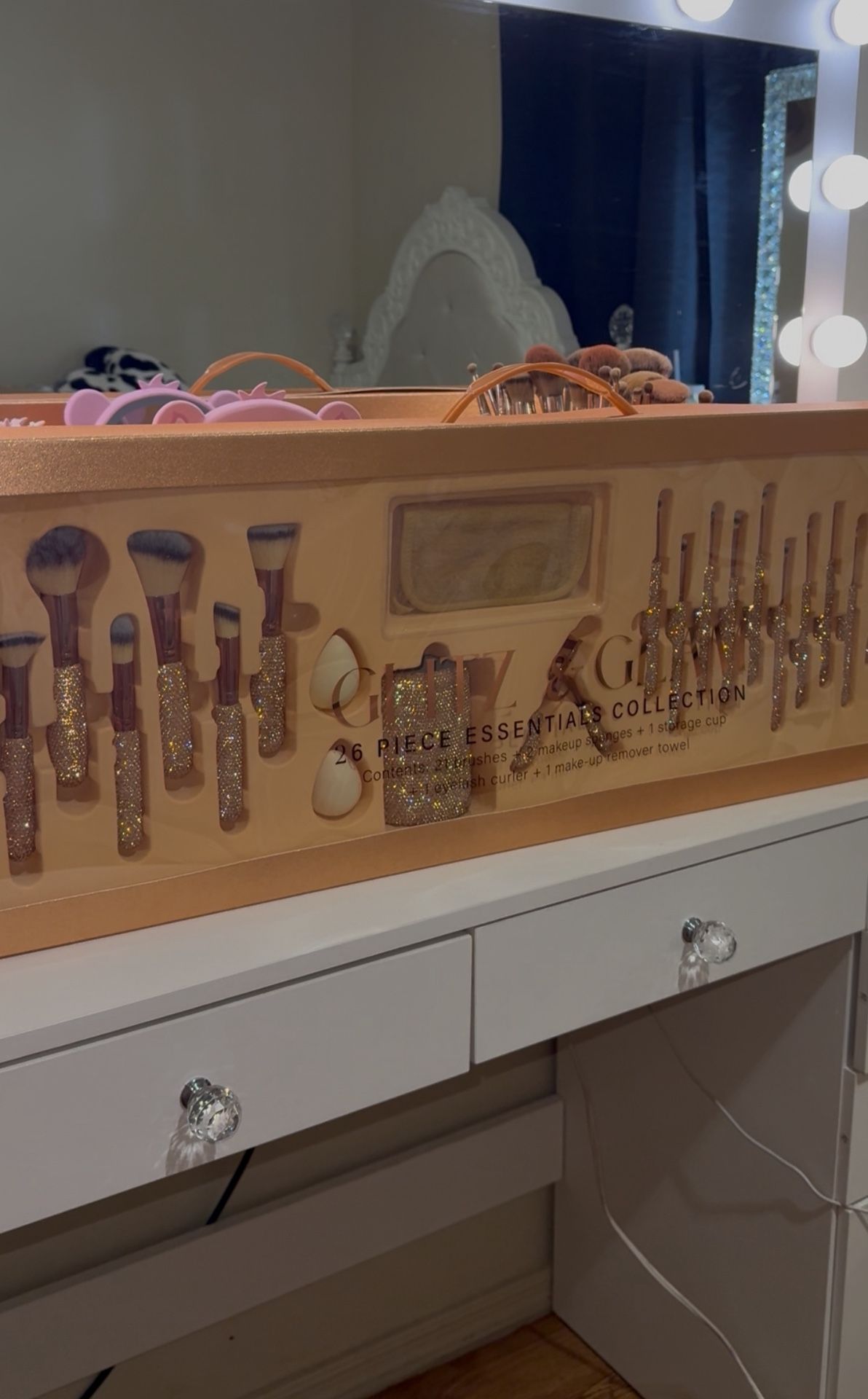 New Glitz And Glam Brushes