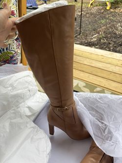 Naturalizer Women’s Knee High Boot Size 5