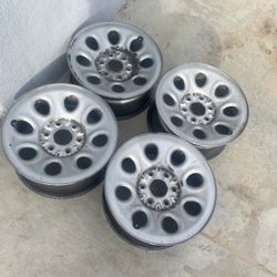 17 Stock Silverado Rims.  200$ 