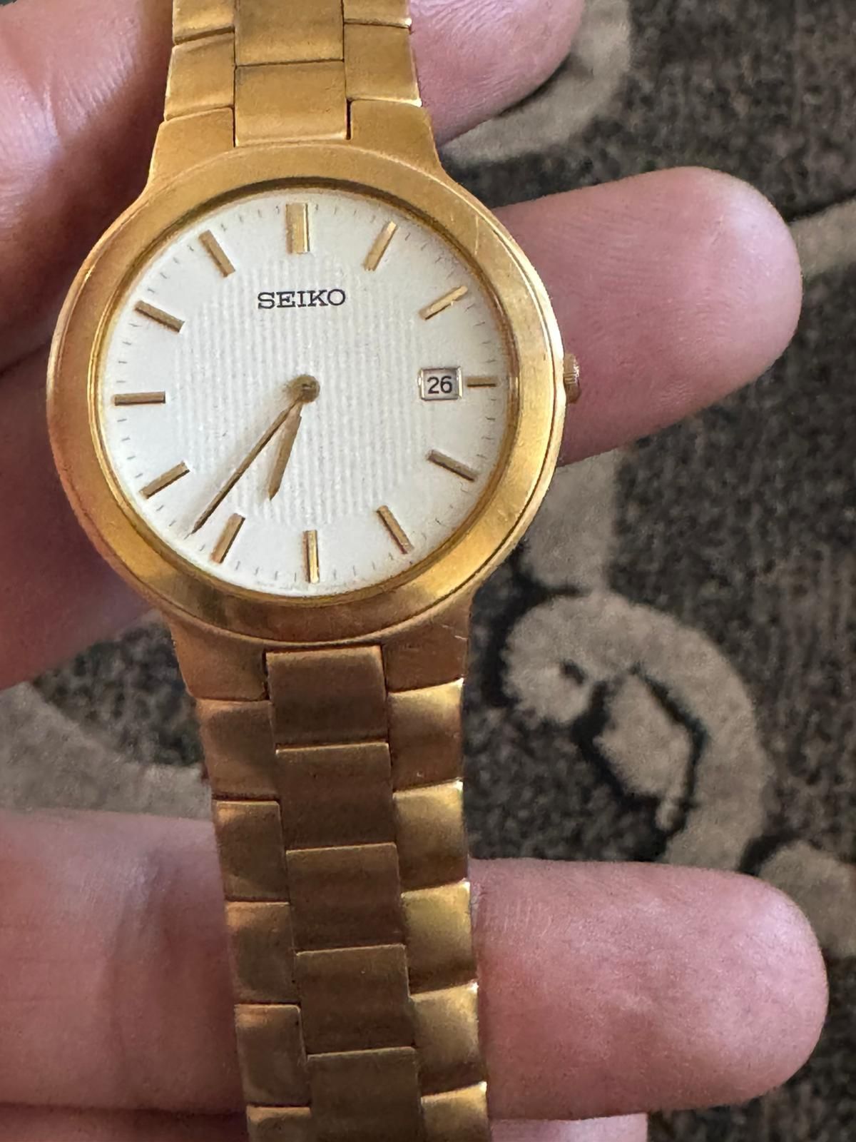Seiko Mens V739-0A70 Quartz Gold Plated Bracelet Band And Case Date White Dial