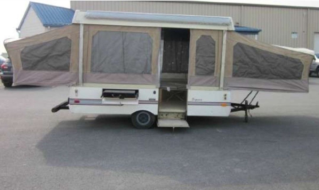 1983 Coleman Sequoia Pop Camper  MUST GO