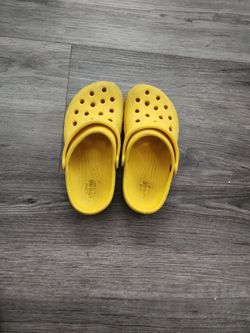 Kids Crocs Size 12 $7