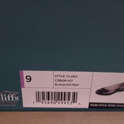 Worn Once - Cliffs By White Mountain Clara Black/Patent