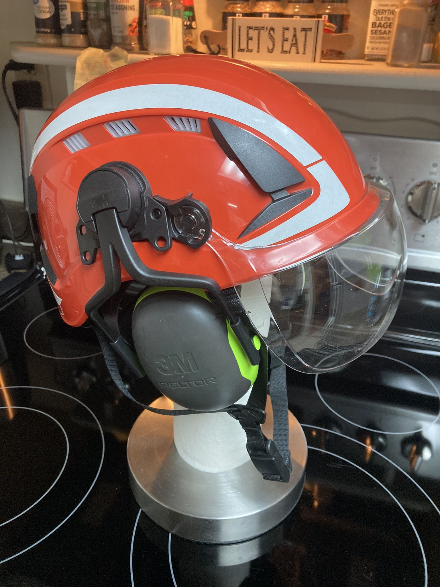 New 3m safety helmet X5000V Size 50 - 63cm - $20