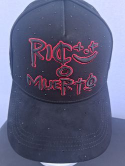 Black and red bling hat