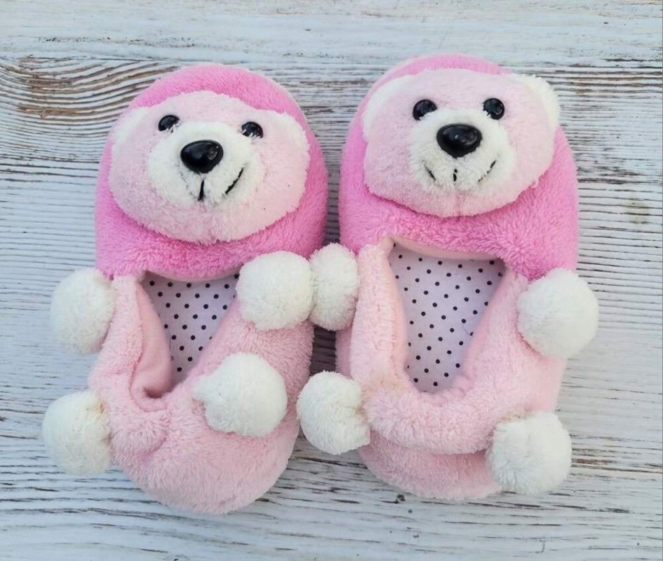 Adorable Pink Bear Slippers - Little Girls Size 7