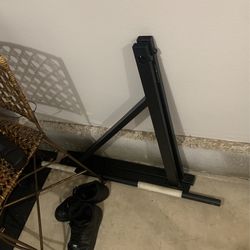 Titan Fitness Wall Mount Pull Up Bar