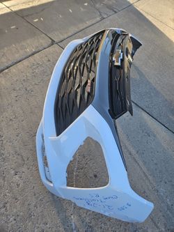 Chevy trailblazer RS front bumper Oem