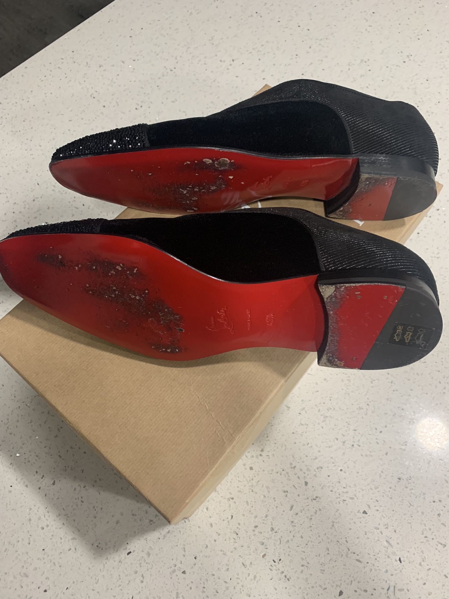 Christian Louboutin 10.5 US