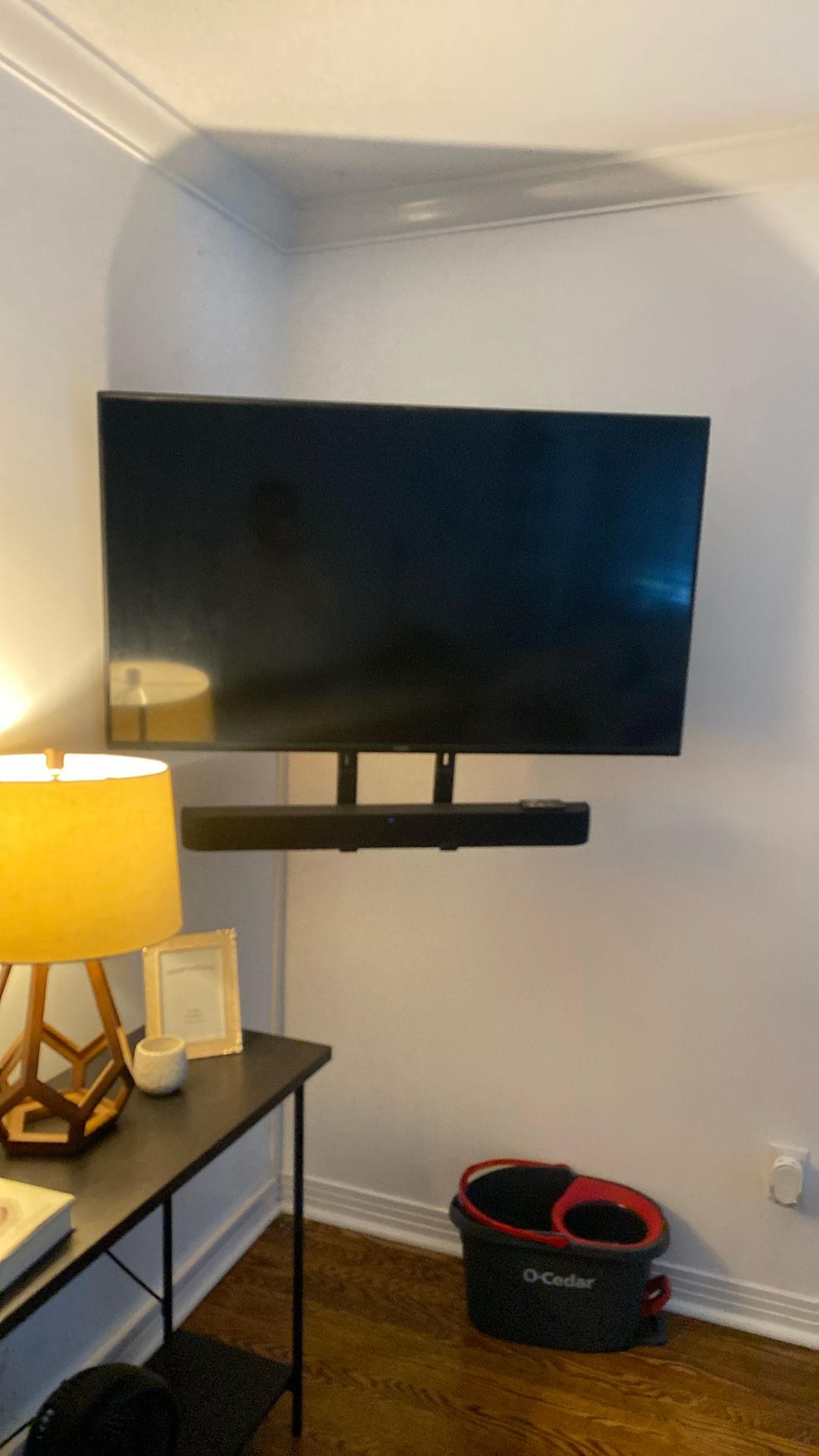 55 In Roku Tv With Roku Smart Sound Bar