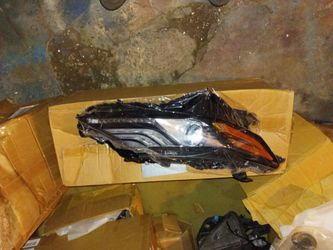 2021 through 2024 Toyota Camry passenger side headlight