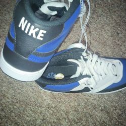 Nike shoes