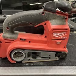 Milwaukee 2832-20 Belt Sander