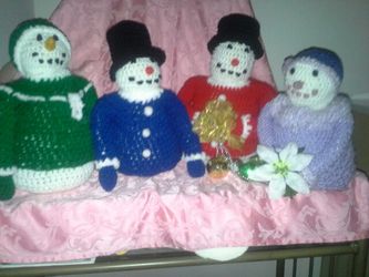 Crochet snowman