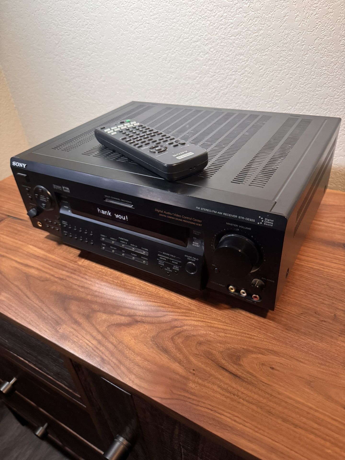 Sony STR-DE925 Stereo Receiver – Great Condition, Powerful Sound