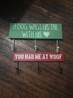 Leash hangers