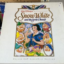 Walt Disney's Masterpiece: Snow White and the Seven Dwarfs Deluxe CAV LaserDisc Edition